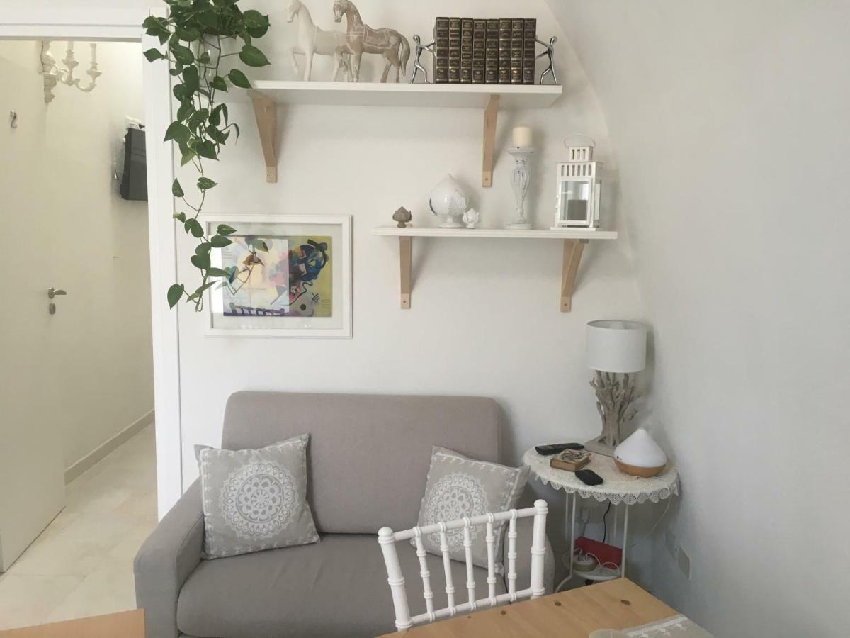 Bed & Breakfast Piazza Matteotti Stornara Dış mekan fotoğraf